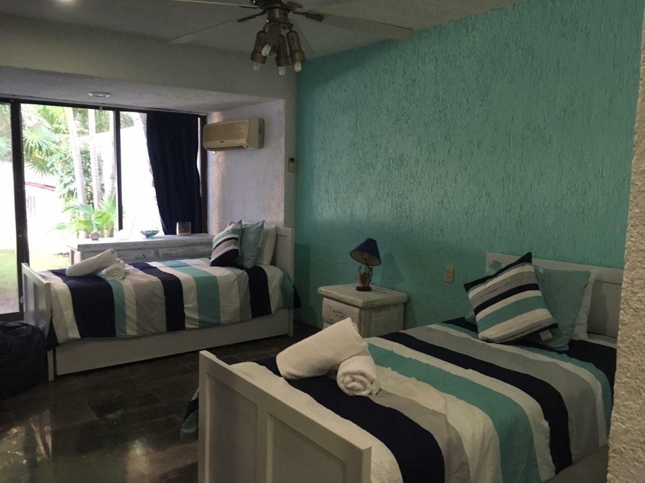 Large House - Walking To Beach - 10 Guests! Cancún Exteriör bild