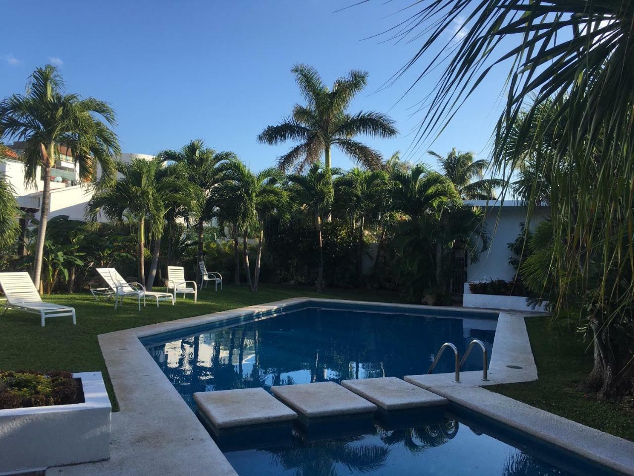 Large House - Walking To Beach - 10 Guests! Cancún Exteriör bild